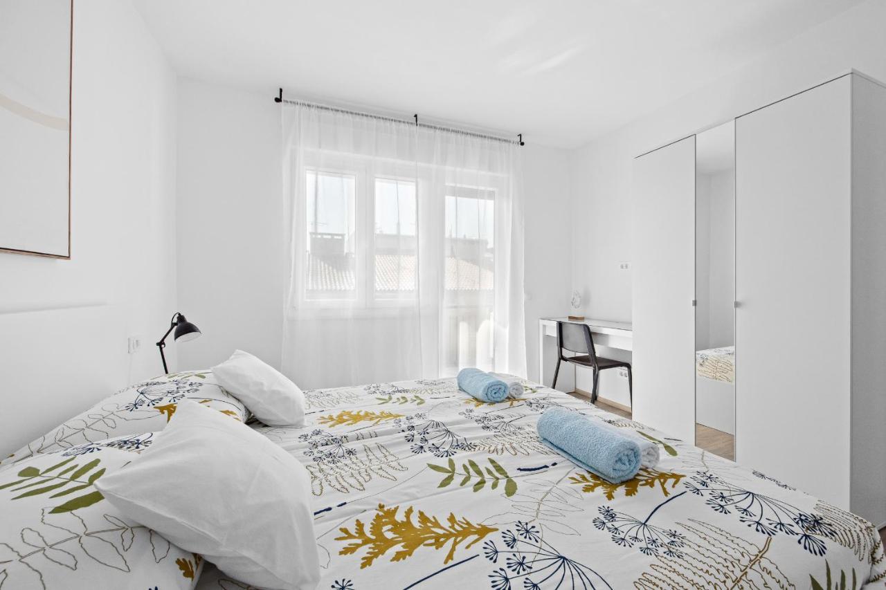 Apartment Jellyfish Пула Екстериор снимка