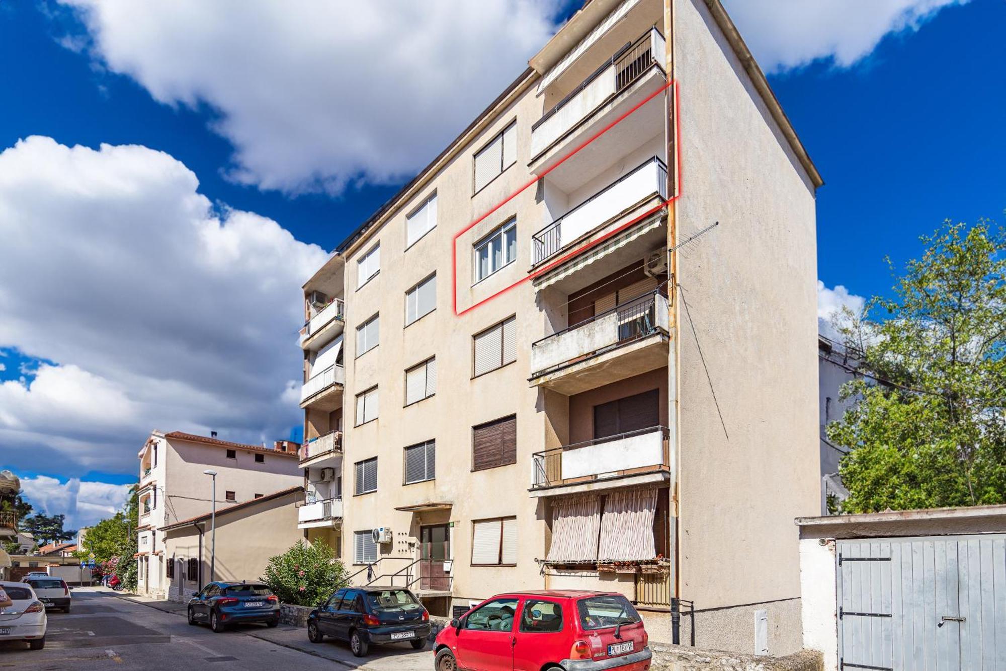 Apartment Jellyfish Пула Екстериор снимка